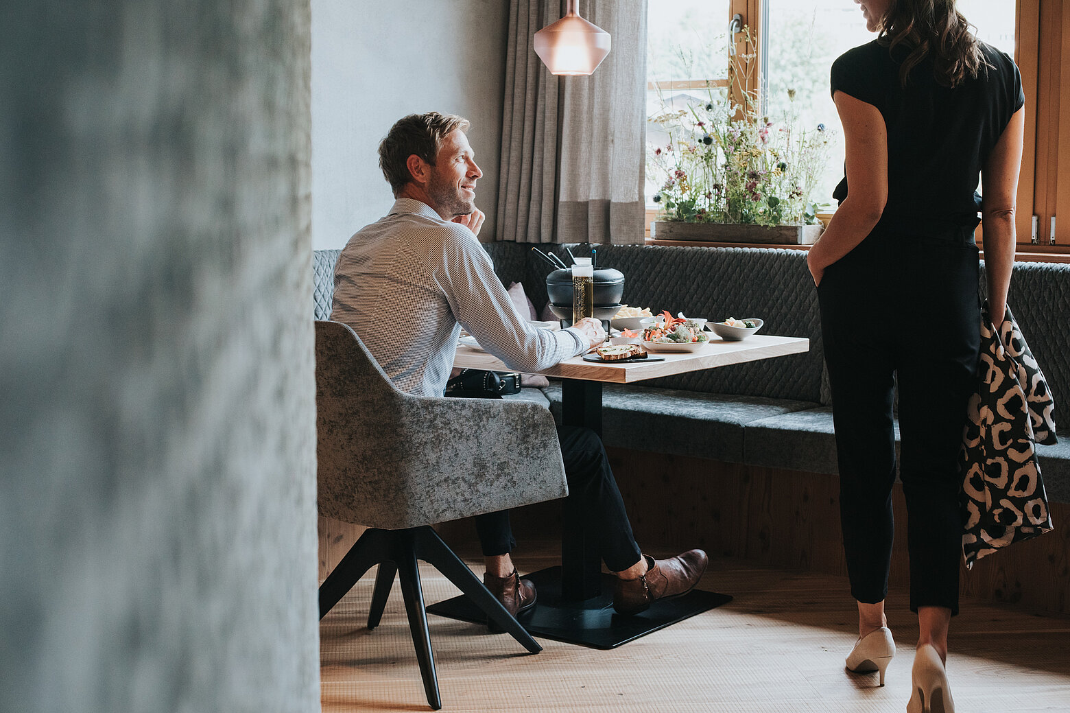 Paar beim Essen im Hotel Tauernhof