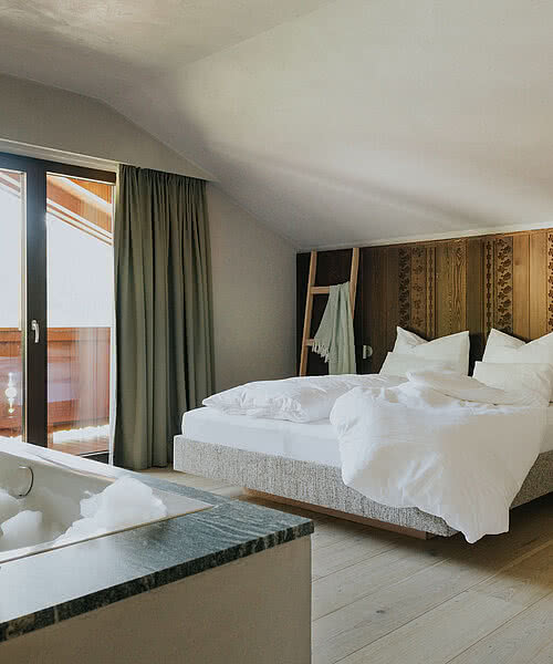 Zimmer Zapfen&Streich Superior in der Unterkunft Hotel Tauernhof in Großarl