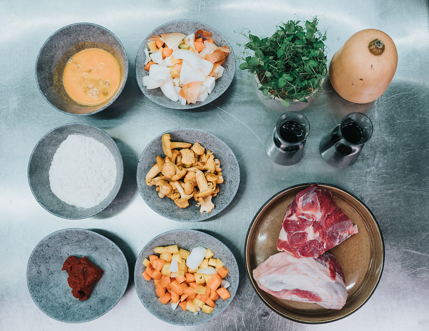 Zutaten für das Lammschulter Rezept auf einen Blick