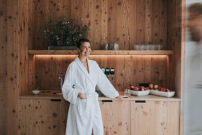 Saftbar im Wellnessbereich im Hotel Tauernhof