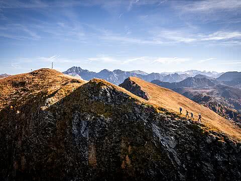 Herbstliches Alpen-Panorama beim Retreat Urlaub im Großarltal