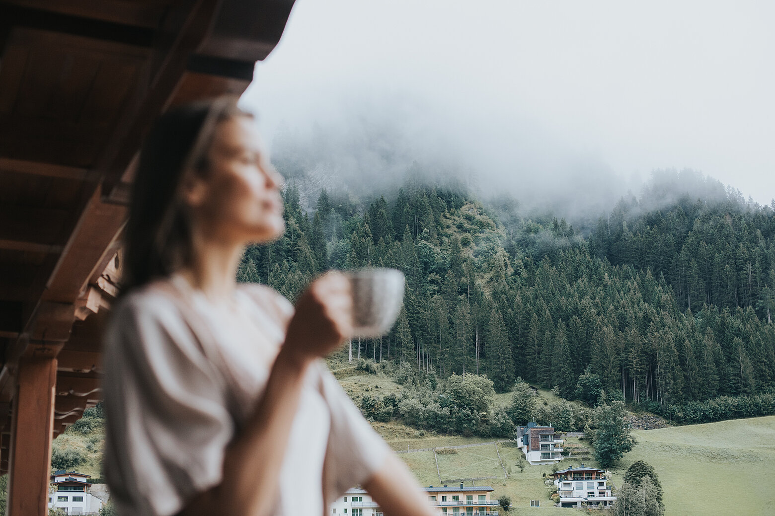 Frau beim Hotel Tauernhof in Großarl