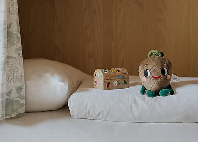 Überraschung für die Kinder im Zimmer Frei&Wild Superior in der Unterkunft Hotel Tauernhof in Großarl